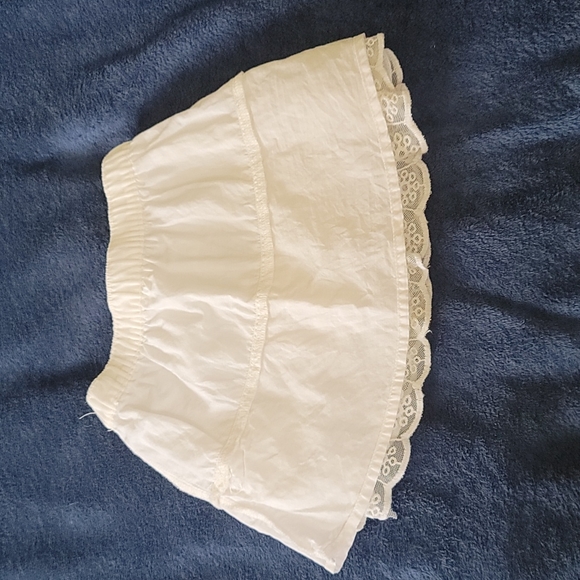 Carter's lace skirt 24M - Picture 6 of 6